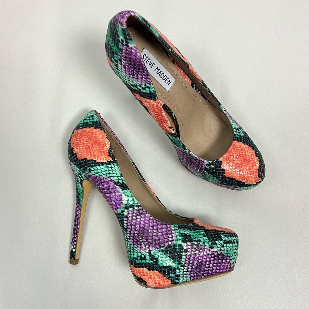Steven Madden Nala Snake Print Platform Size 8.5 - image 1